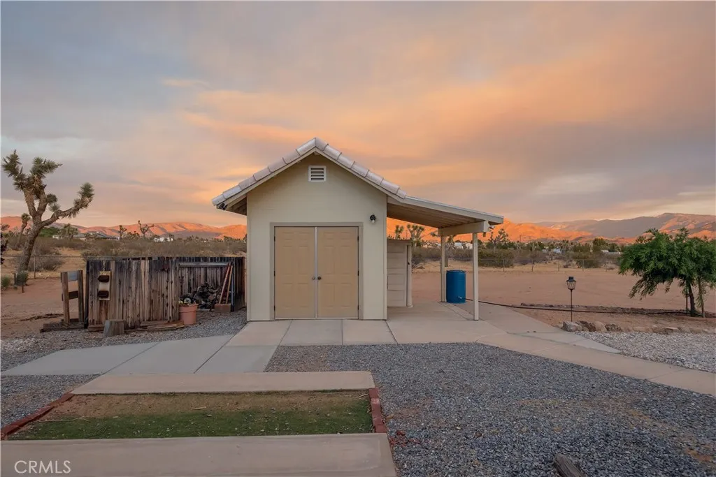 main property photo 39