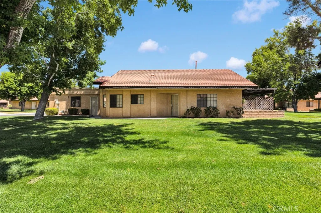 main property photo 7