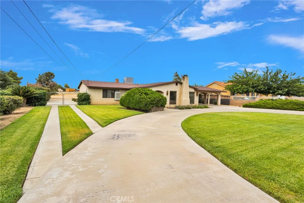 main property photo 4
