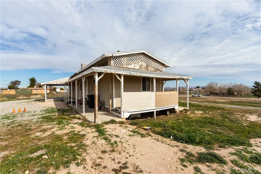 main property photo 33