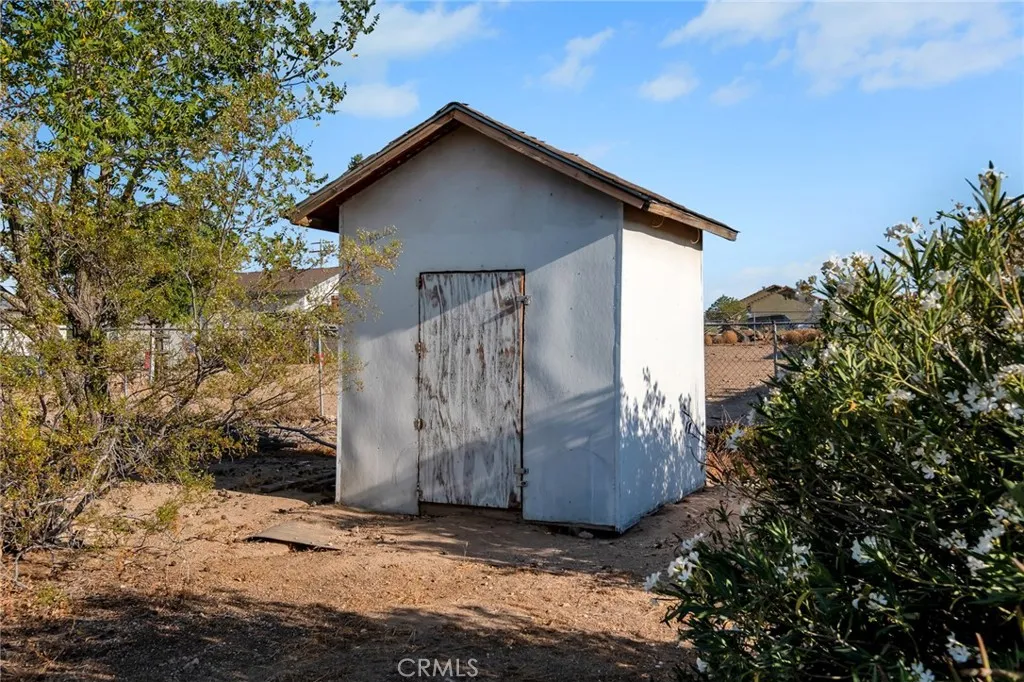 main property photo 27