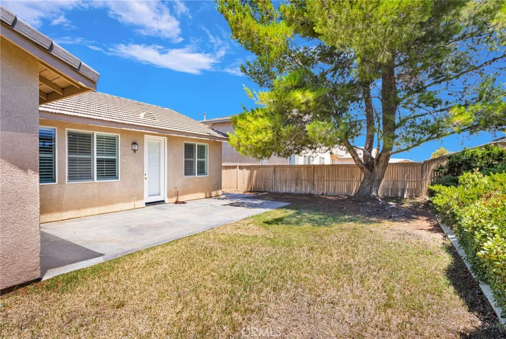 main property photo 28