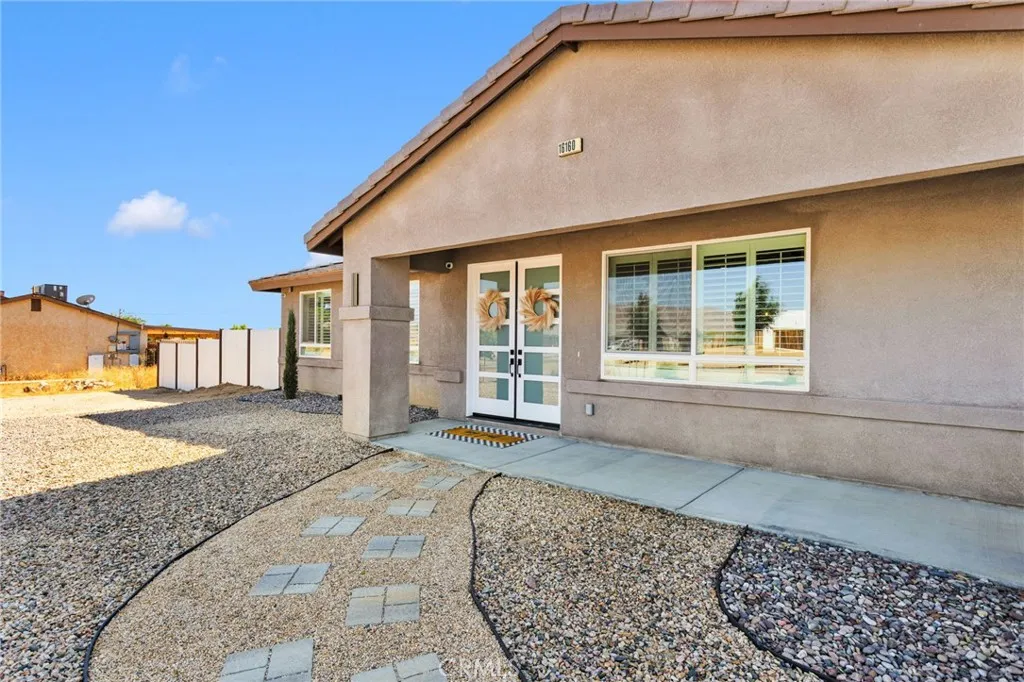 main property photo 4
