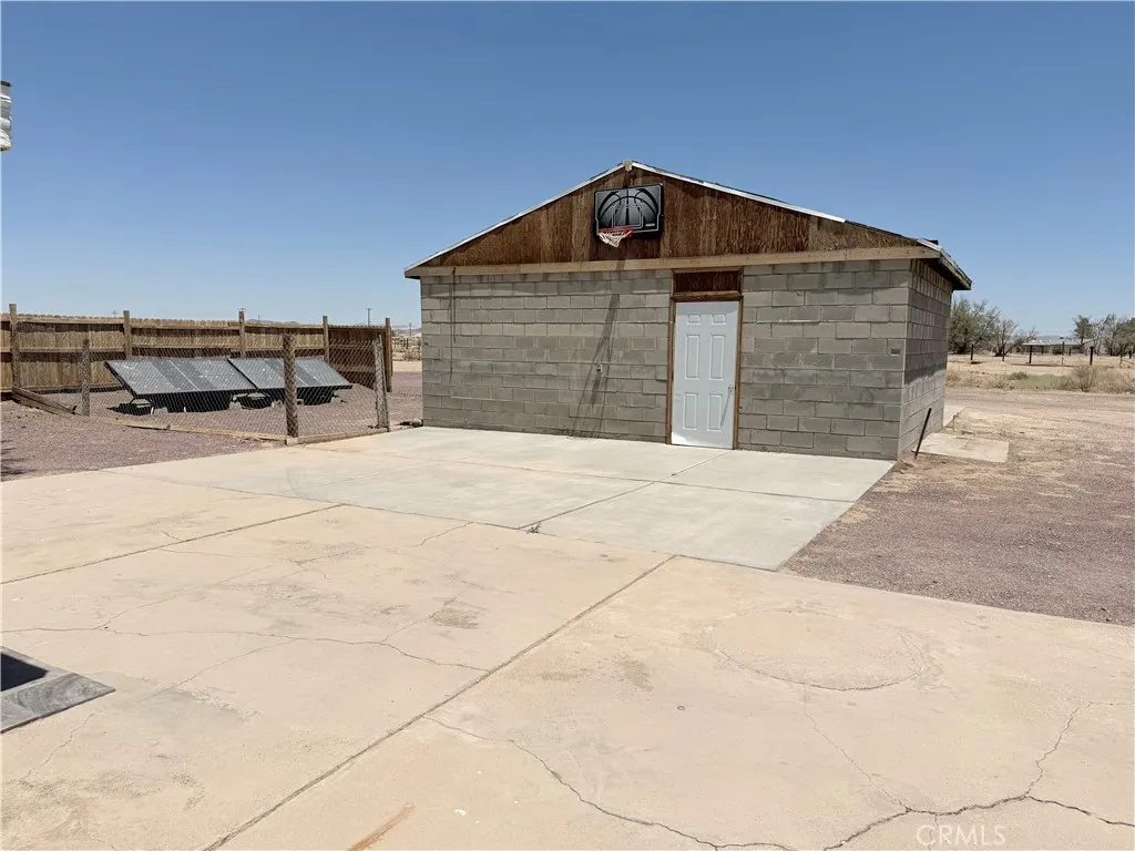main property photo 2