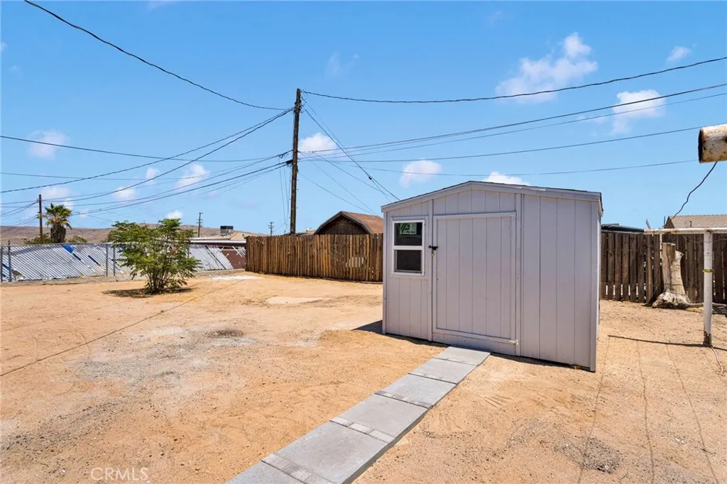 main property photo 26