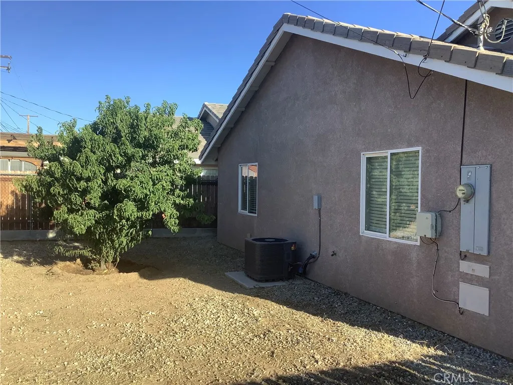 main property photo 41