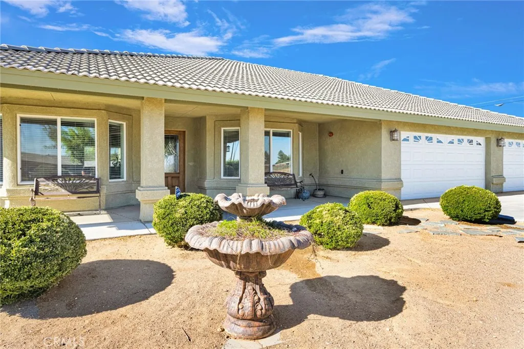 main property photo 9