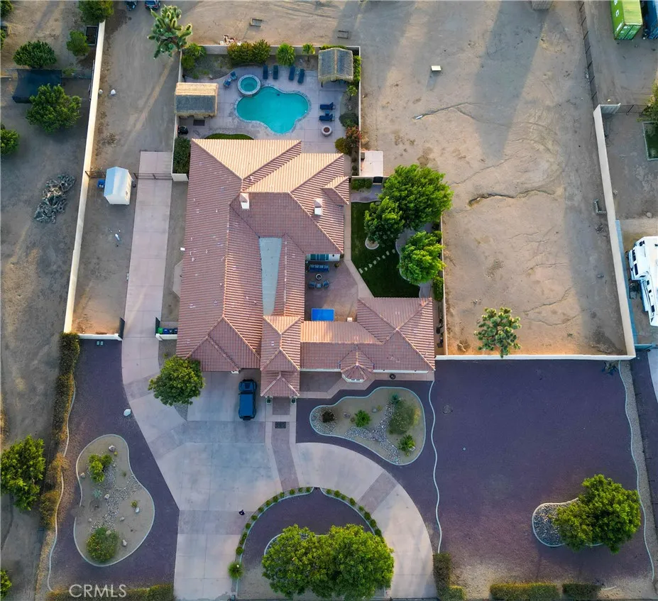 main property photo 46