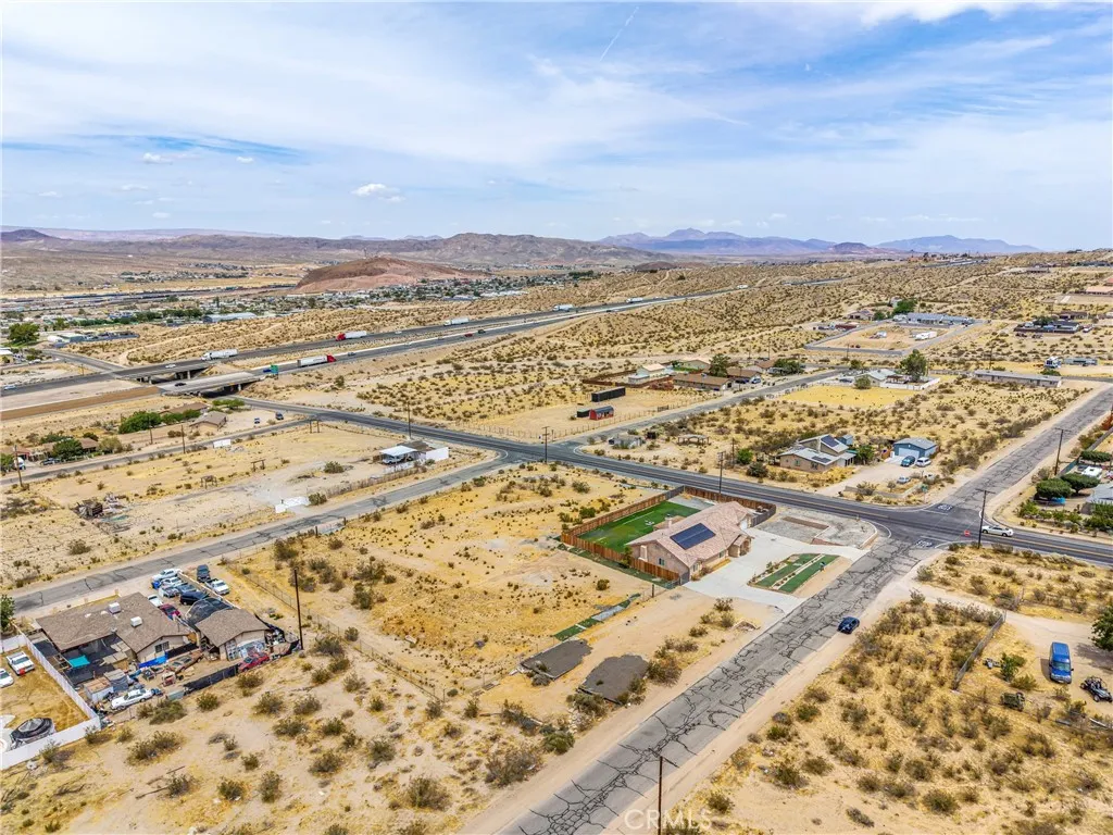 main property photo 32