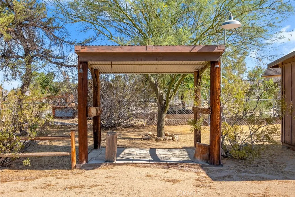 main property photo 26