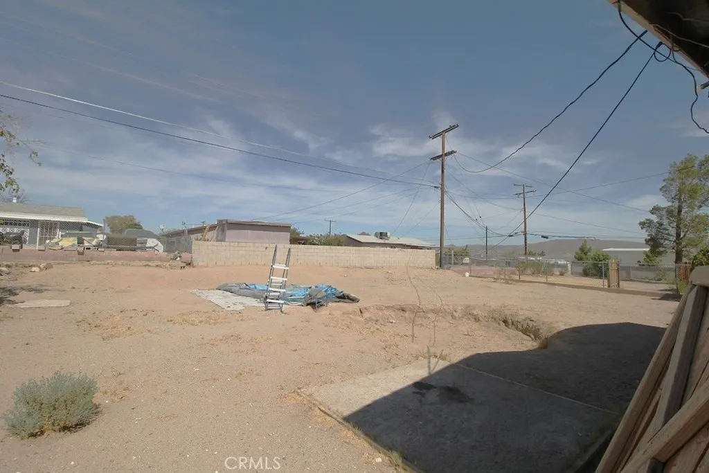 main property photo 13