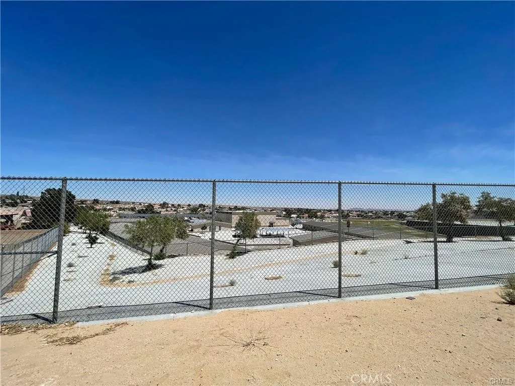 main property photo 3