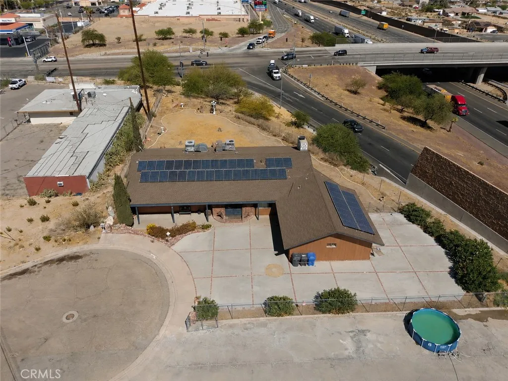 main property photo 27