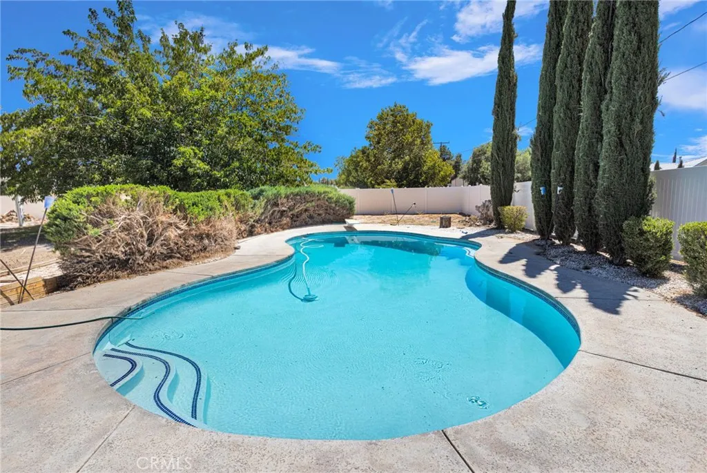 main property photo 48
