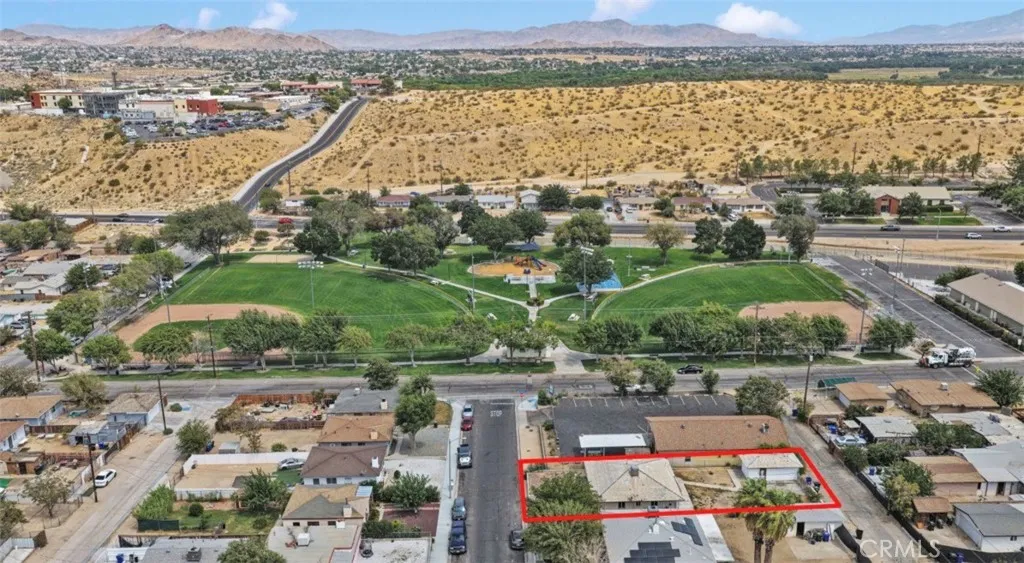 main property photo 18