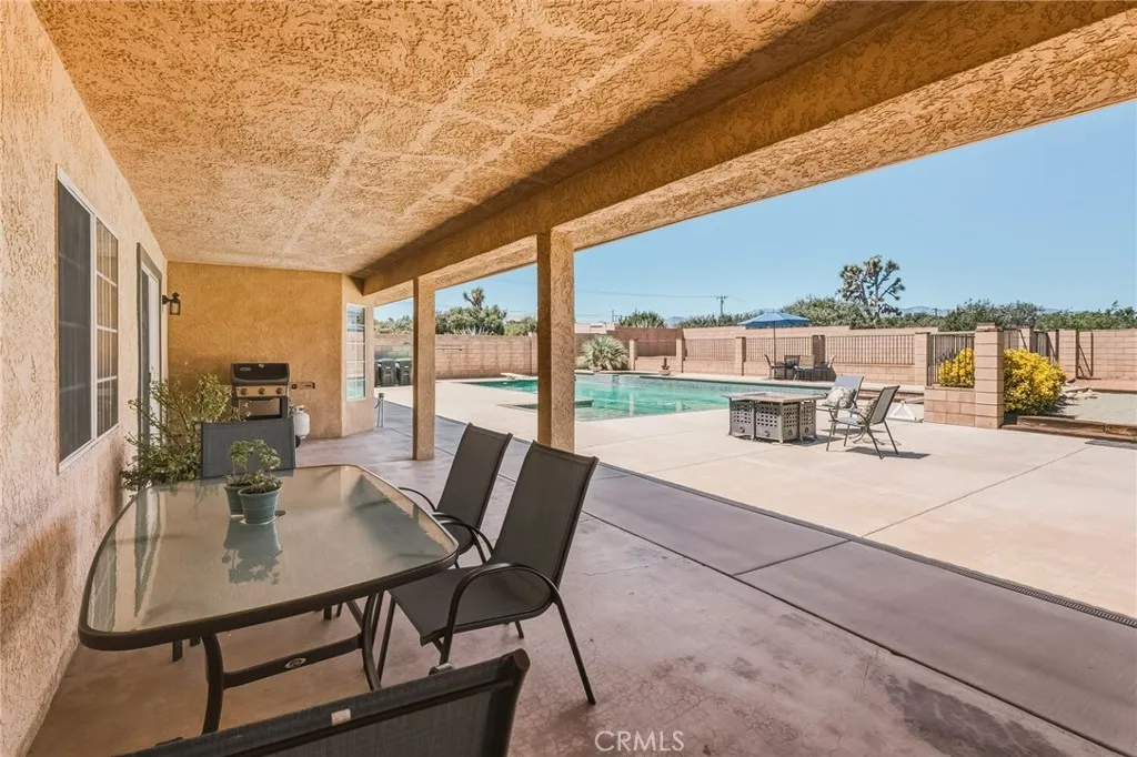 main property photo 51