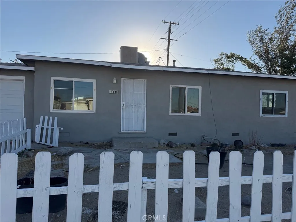 main property photo 0