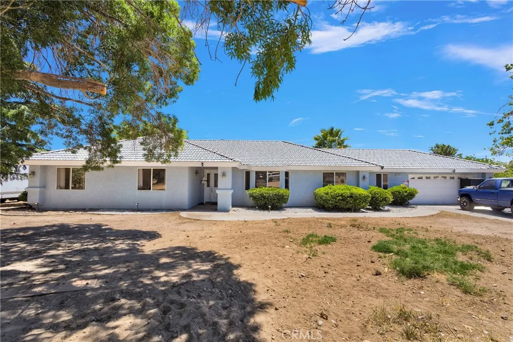 main property photo 0