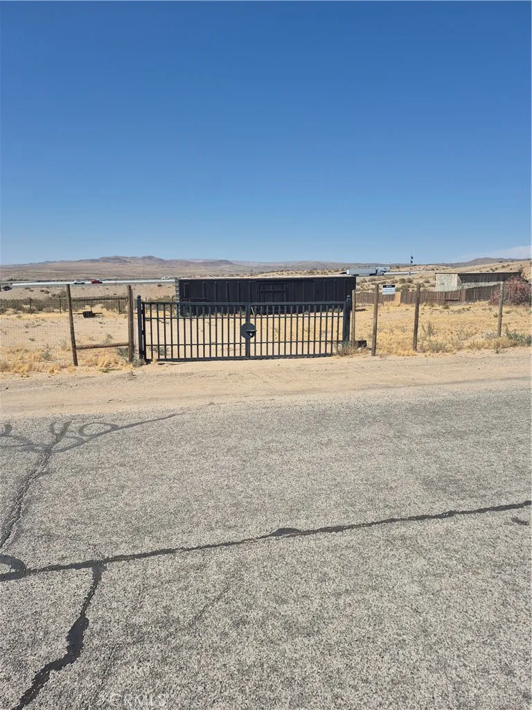 main property photo 2