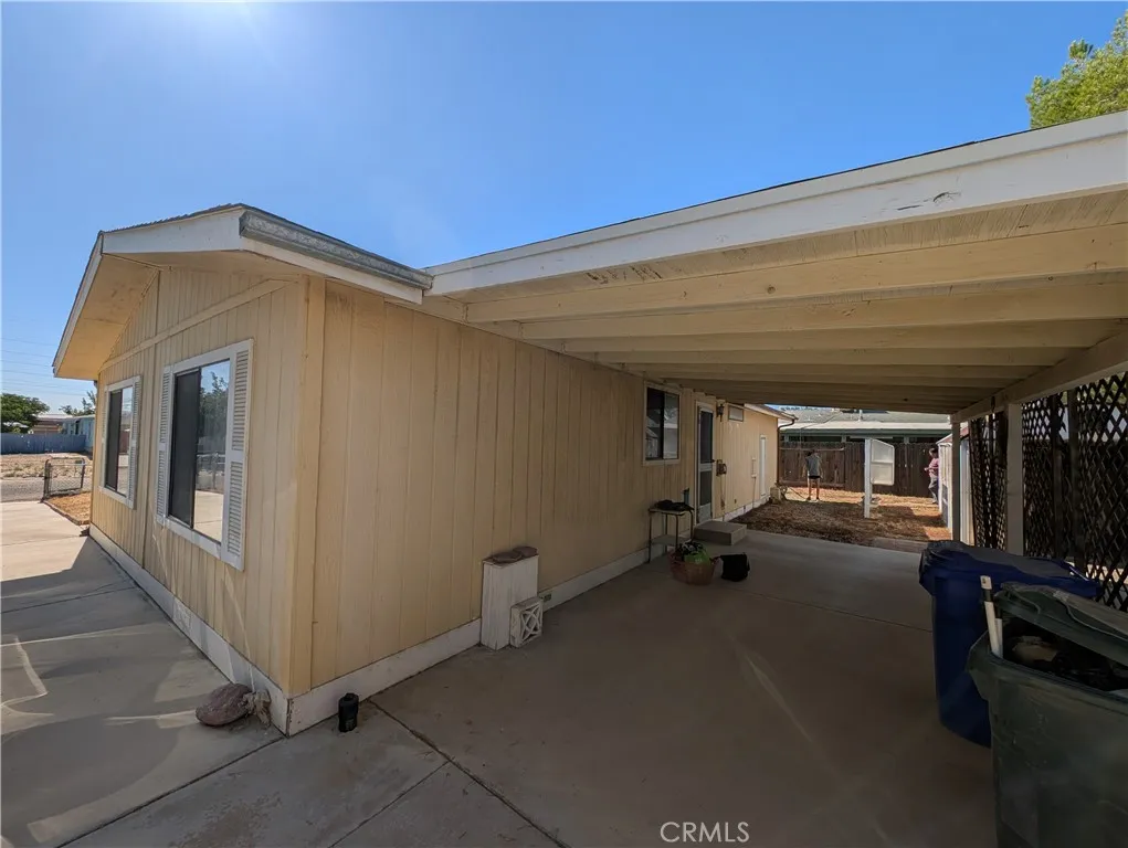 main property photo 67