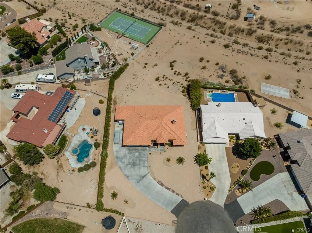 main property photo 14