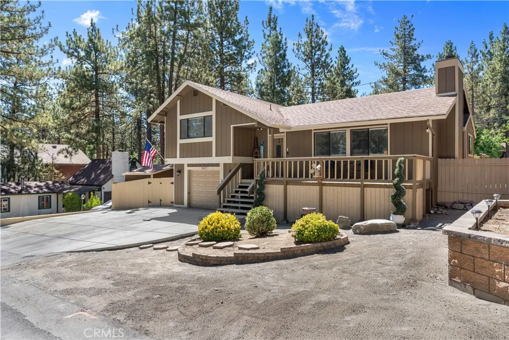 main property photo 41