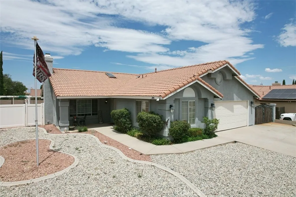 main property photo 51