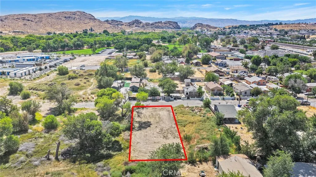 main property photo 6