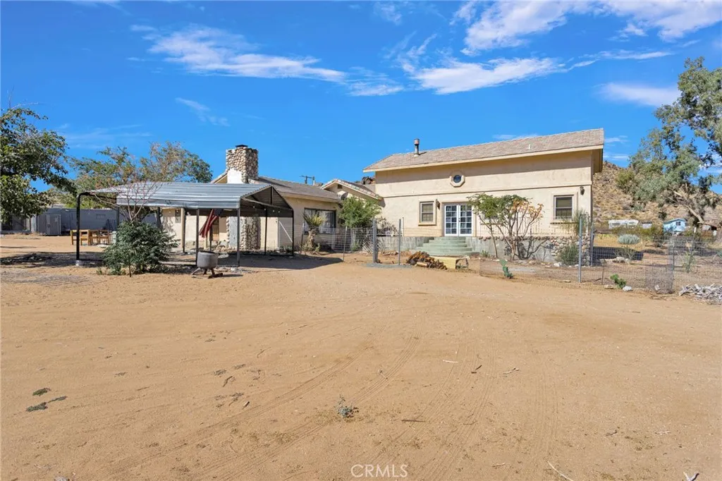 main property photo 4