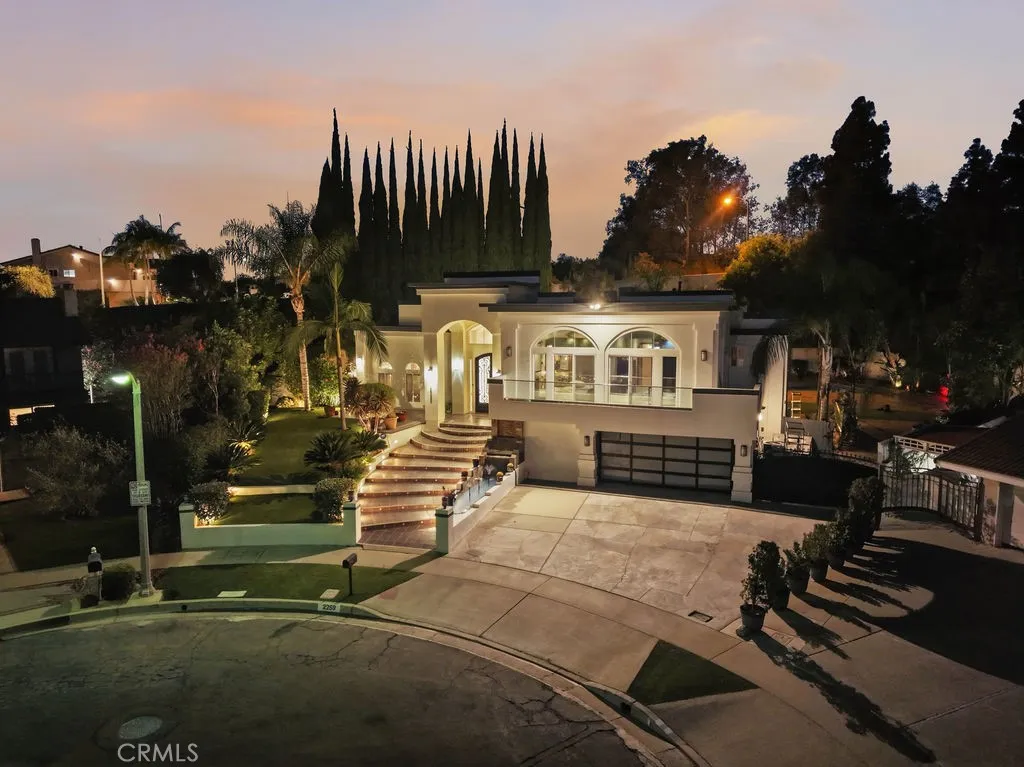 main property photo 10