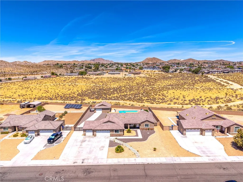 main property photo 39