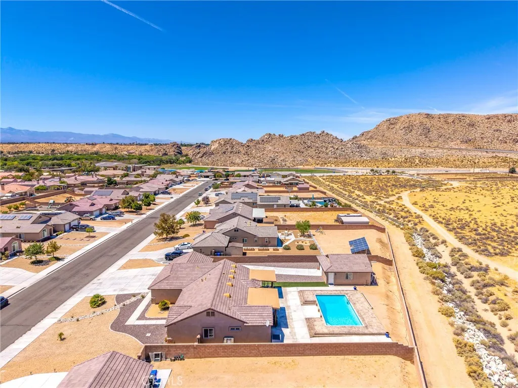 main property photo 44