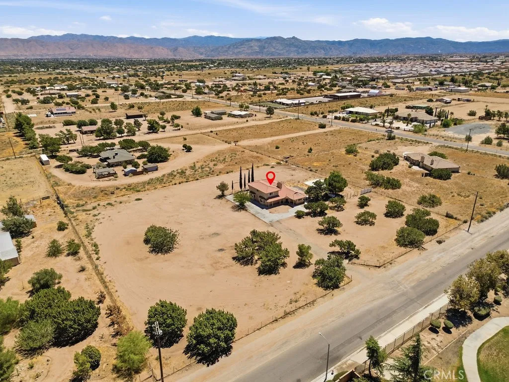 main property photo 30