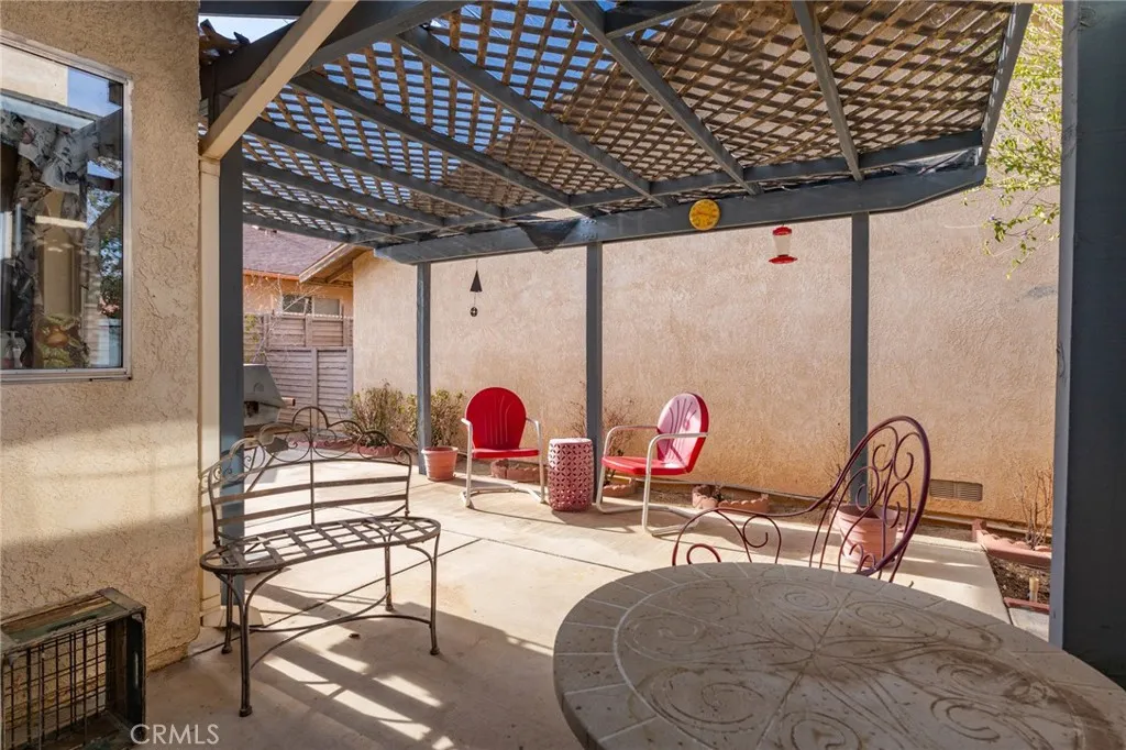 main property photo 24