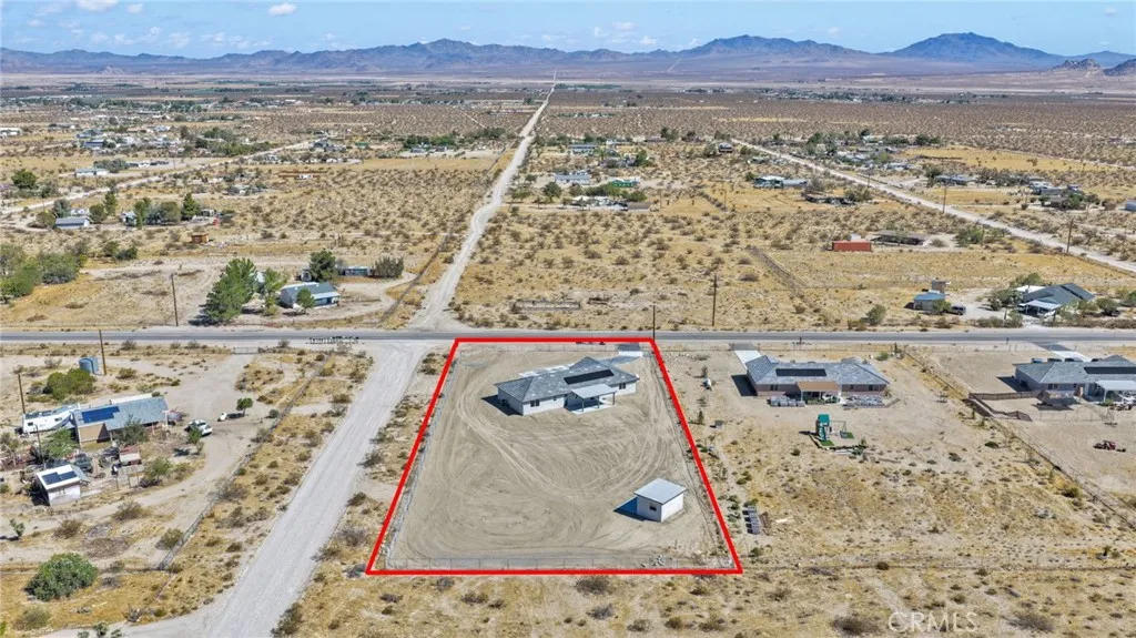 main property photo 41