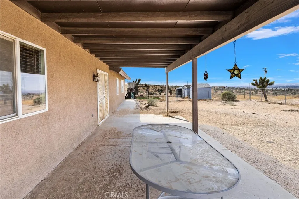main property photo 17