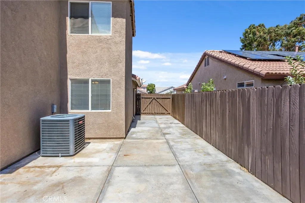 main property photo 47