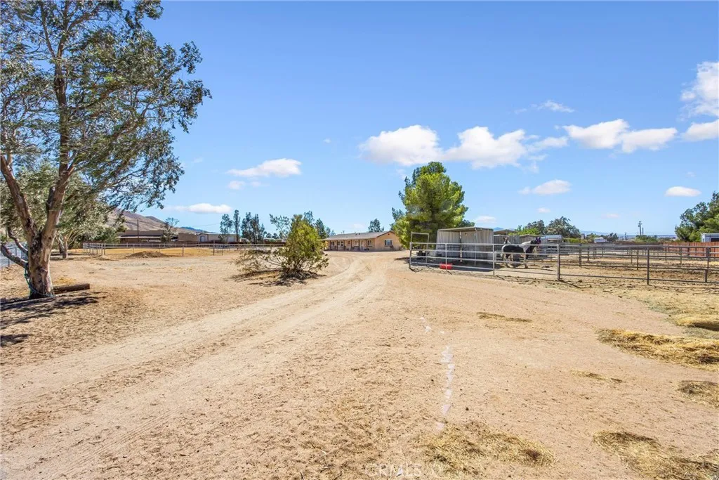 main property photo 50