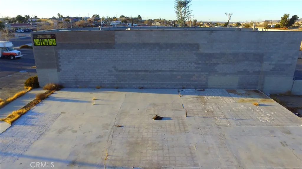 main property photo 10
