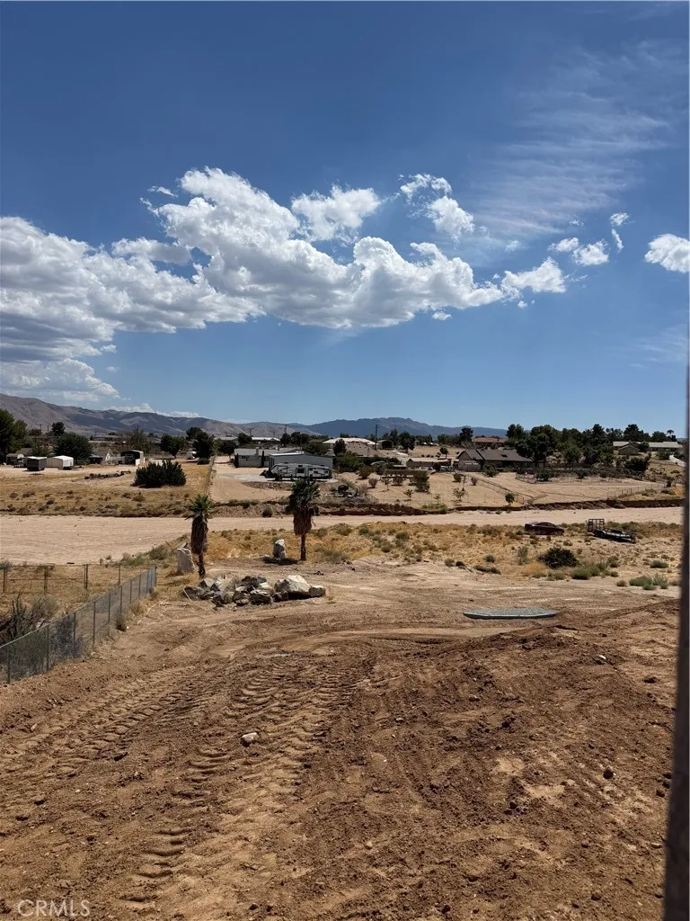 main property photo 18