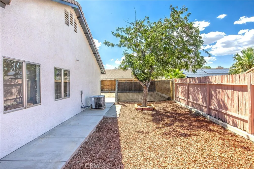 main property photo 37