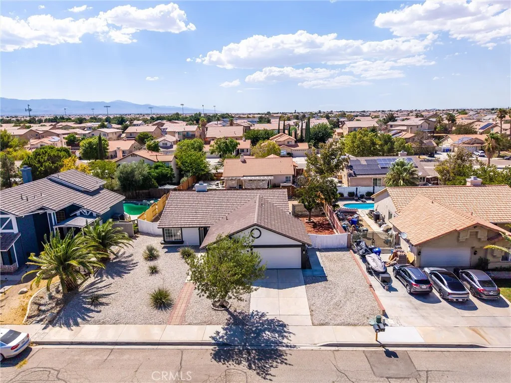 main property photo 45
