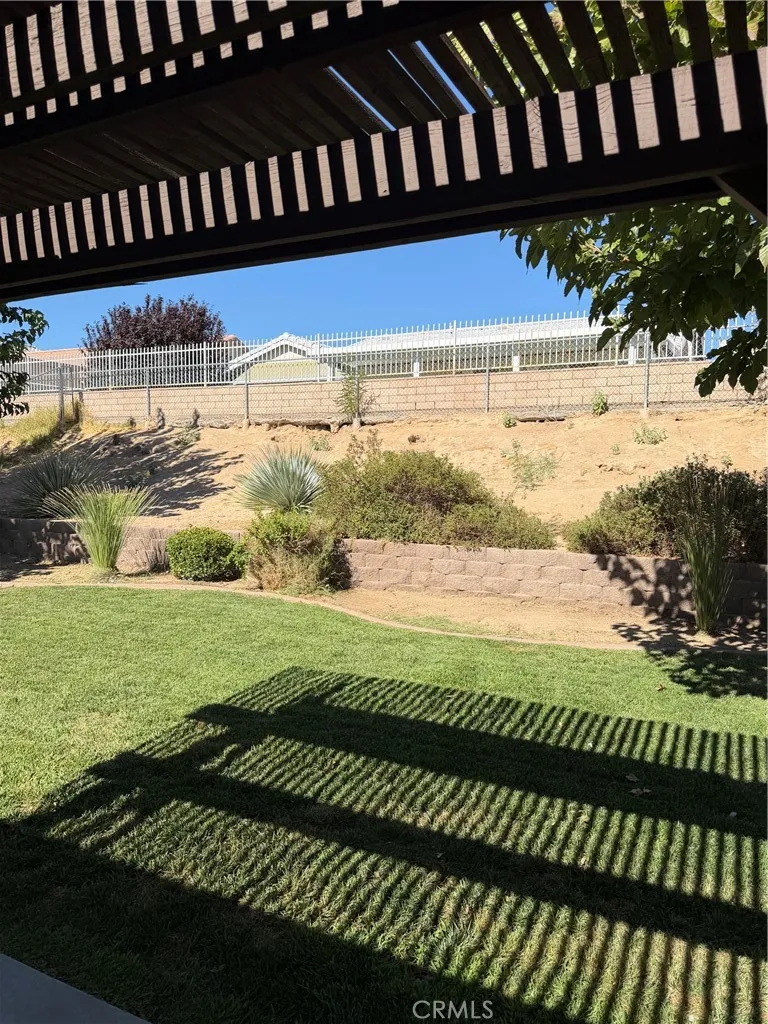main property photo 20