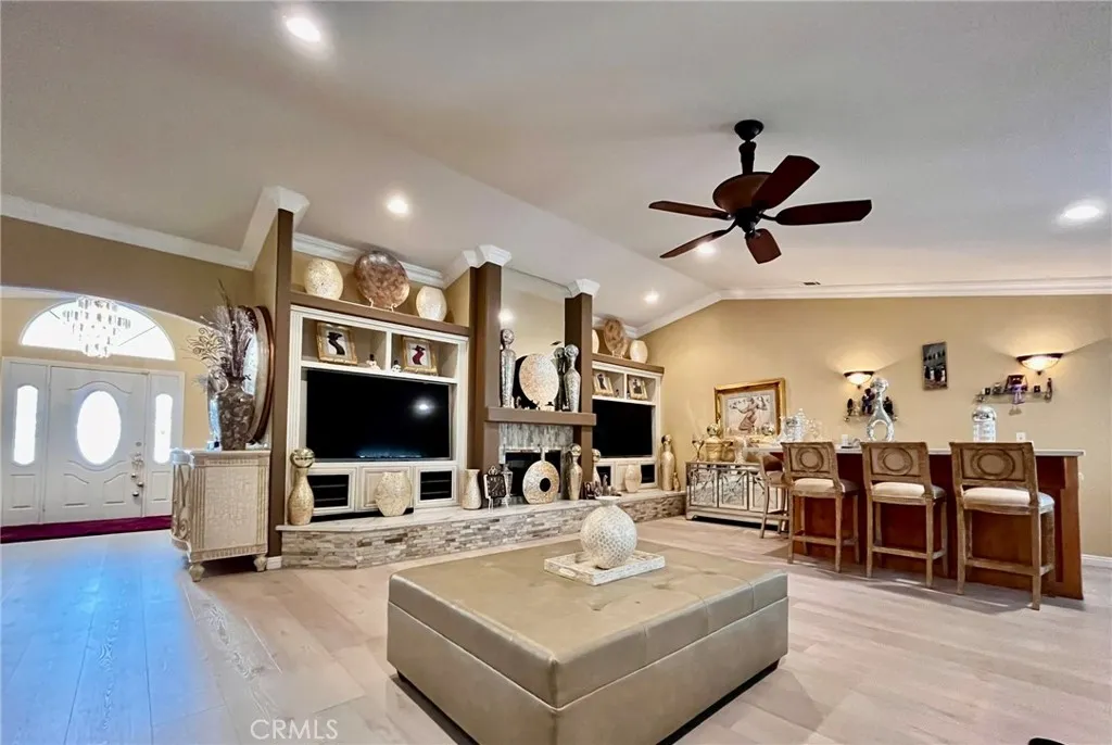 main property photo 74
