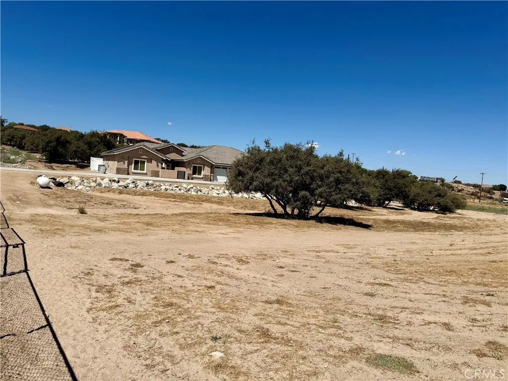 main property photo 38