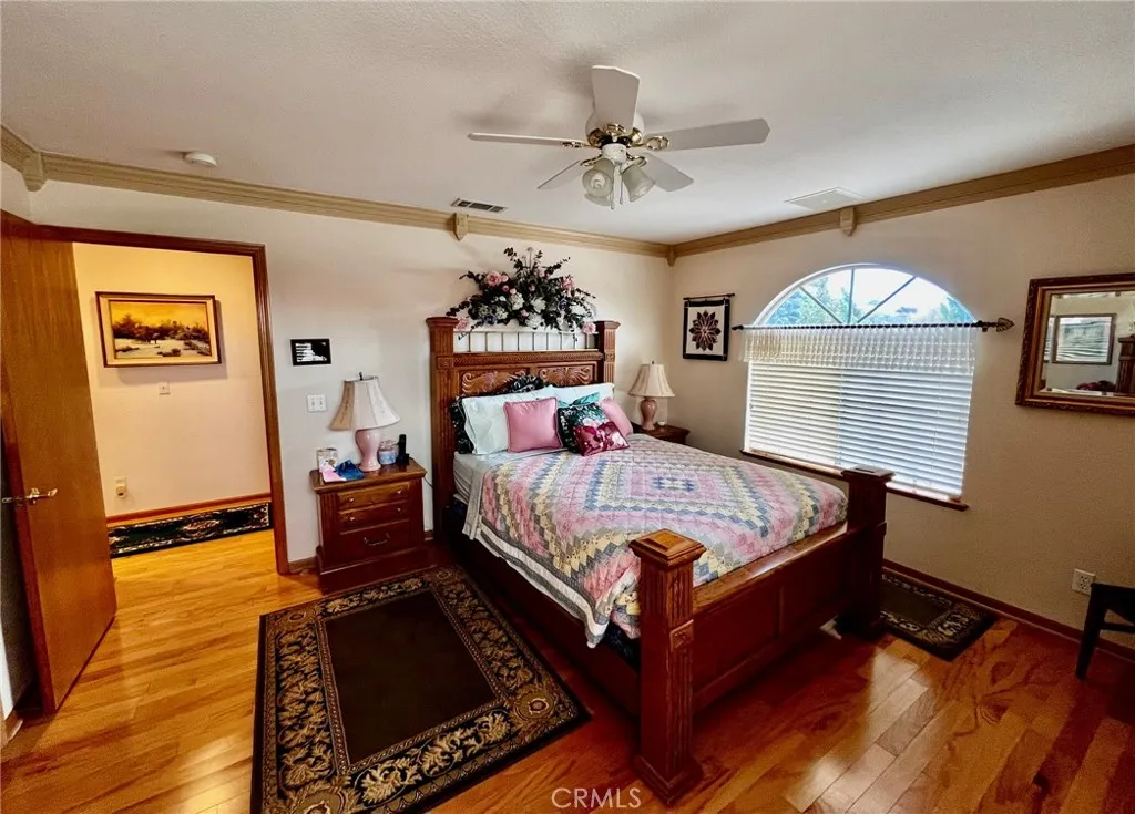 main property photo 54