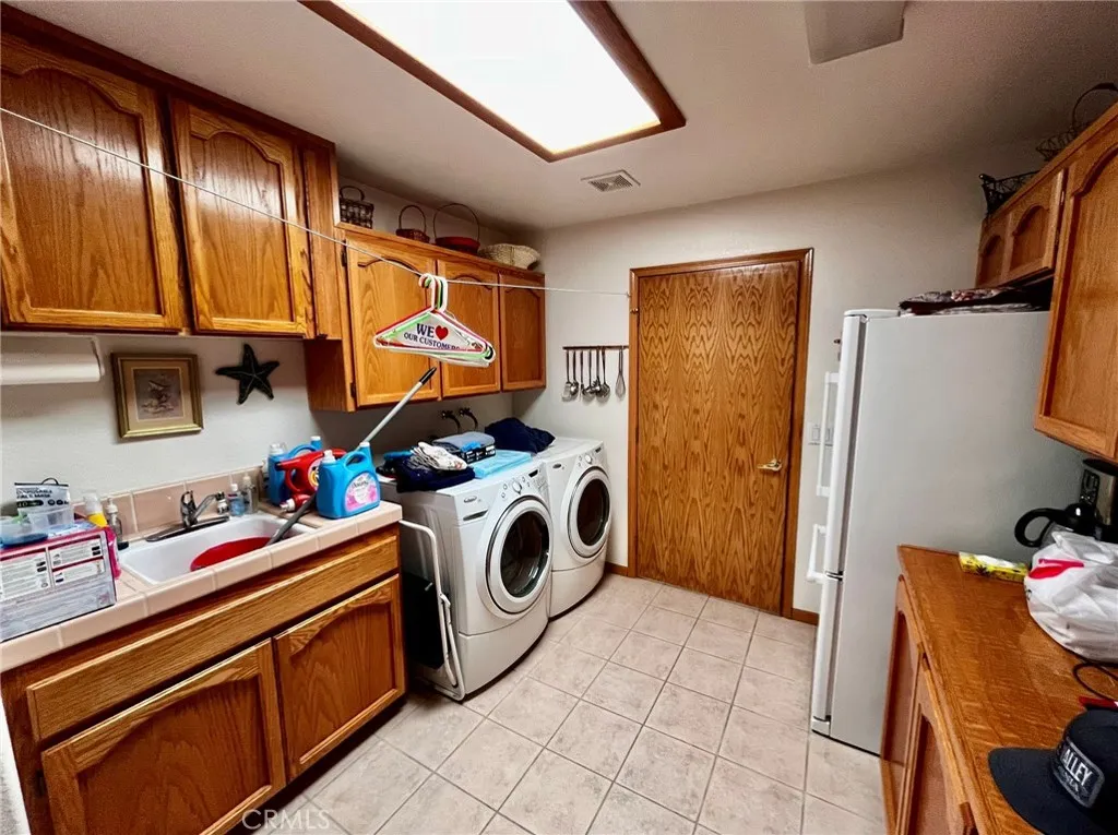 main property photo 67