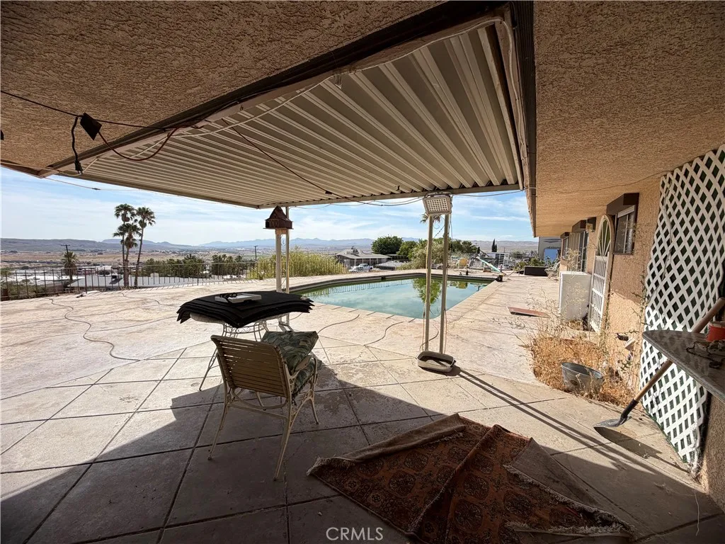 main property photo 23