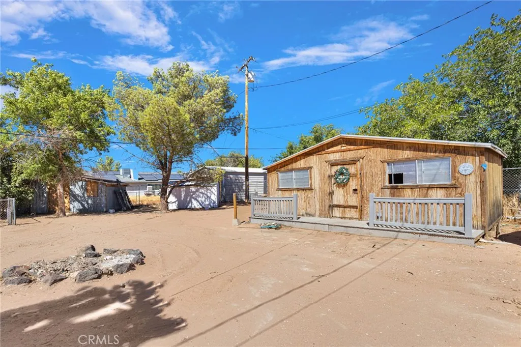 main property photo 37