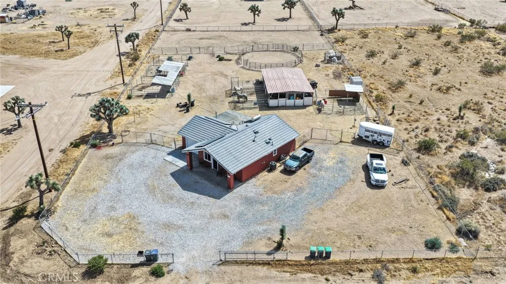 main property photo 20